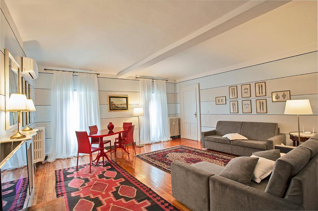 Golden Eagle Apartman Torino Kültér fotó