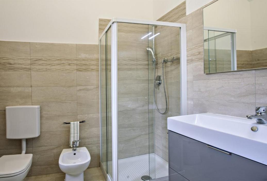 Golden Eagle Apartman Torino Kültér fotó