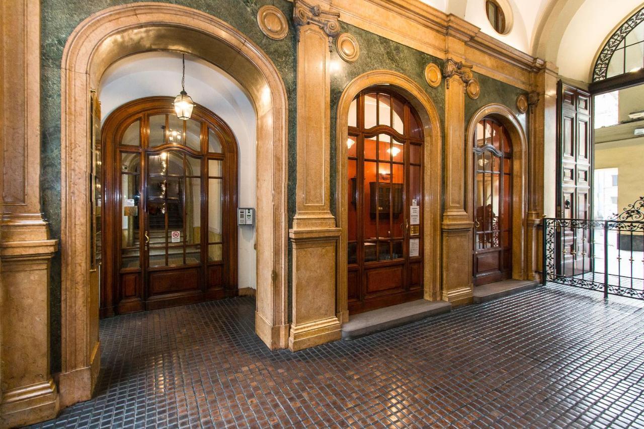Golden Eagle Apartman Torino Kültér fotó
