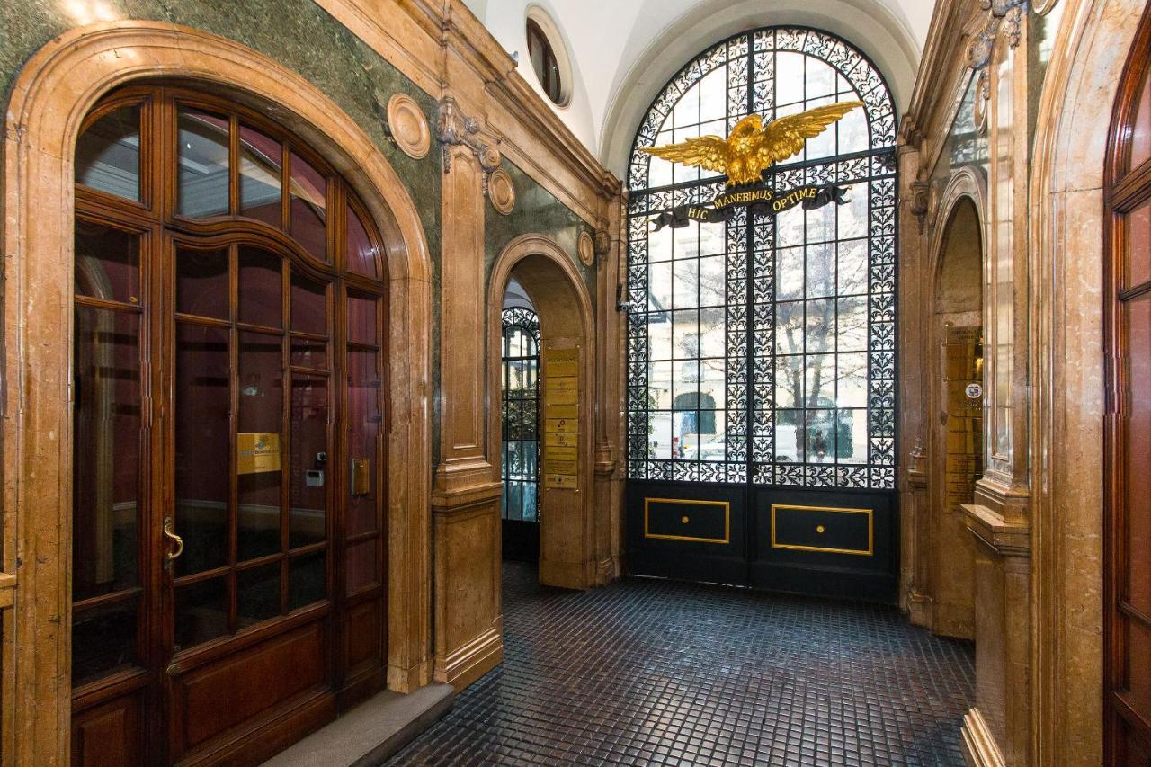 Golden Eagle Apartman Torino Kültér fotó