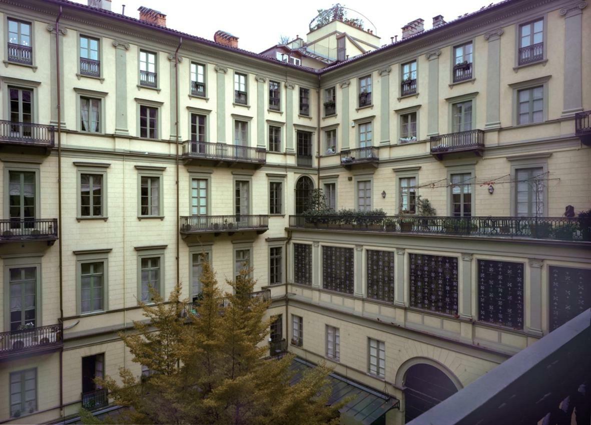 Golden Eagle Apartman Torino Kültér fotó